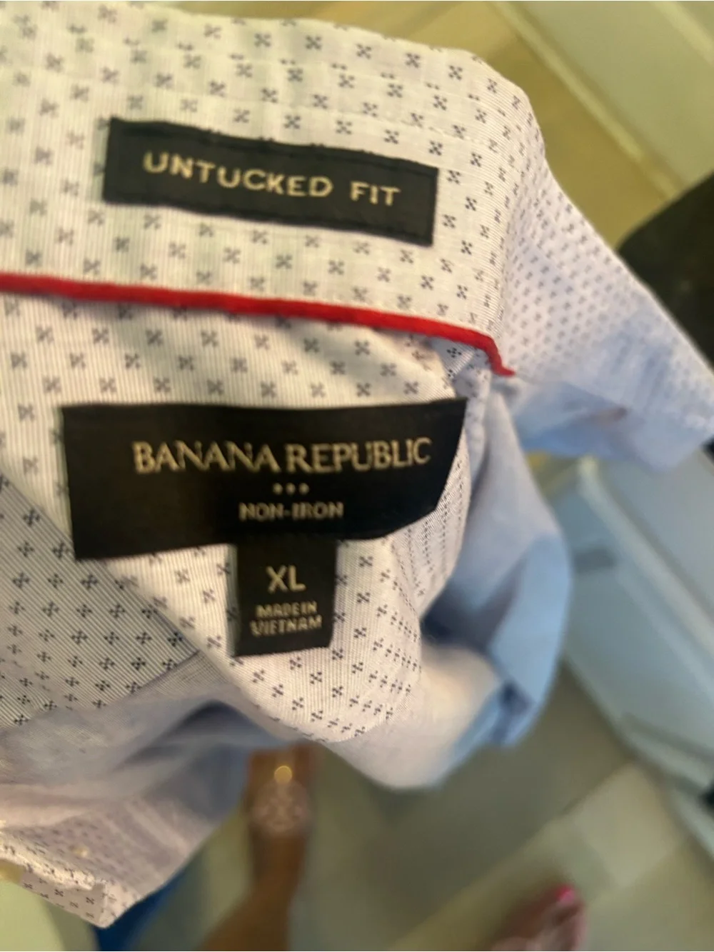 NWOT BANANA REPUBLIC button down shirt.